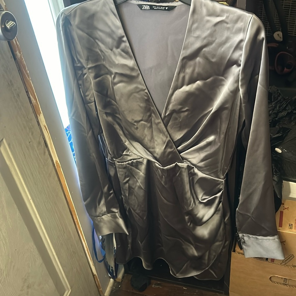 Zara dress never worn